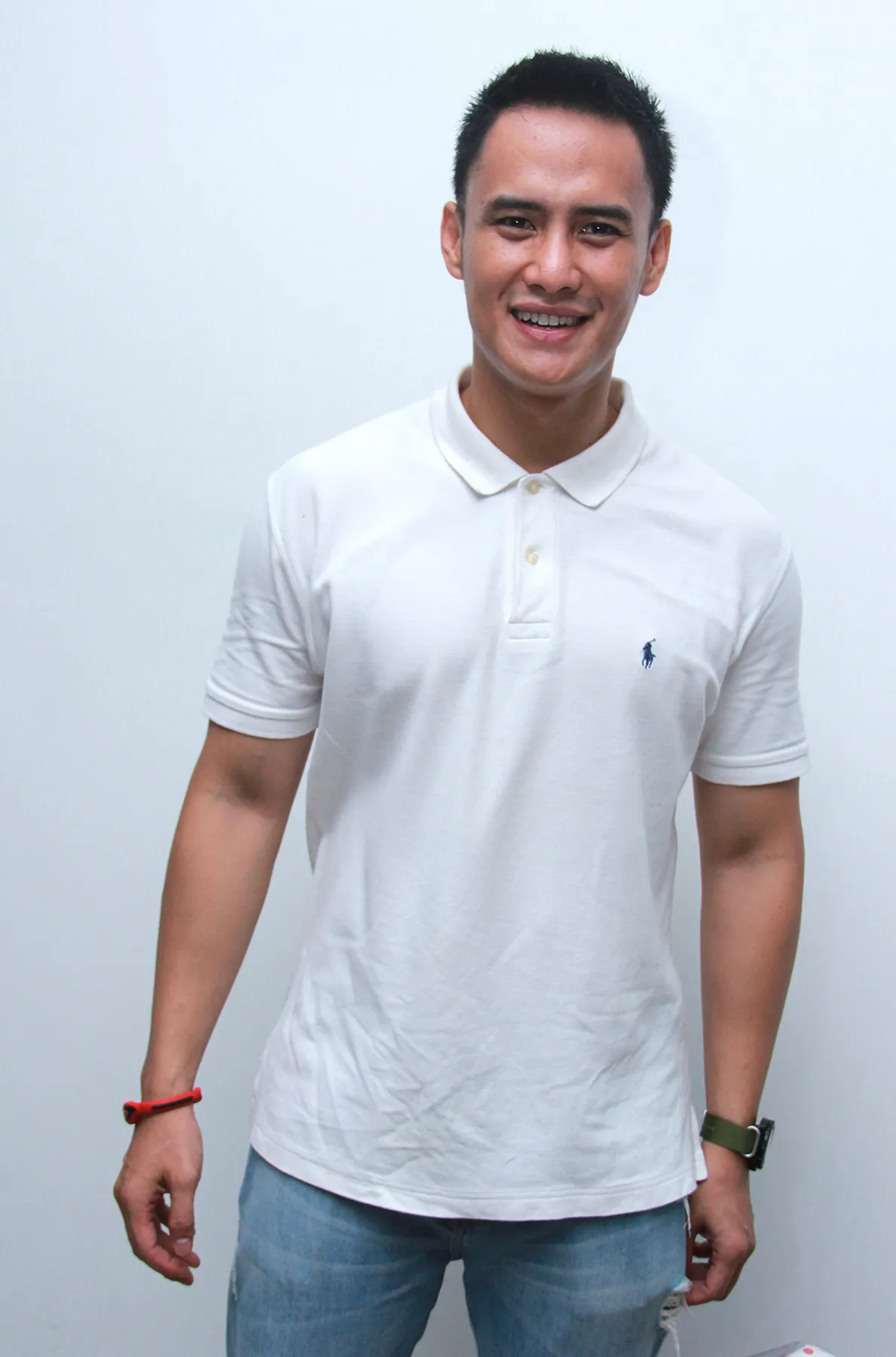 Choky heran kenapa mobilnya bisa dibobol © KapanLagi.com®/Akrom Sukarya