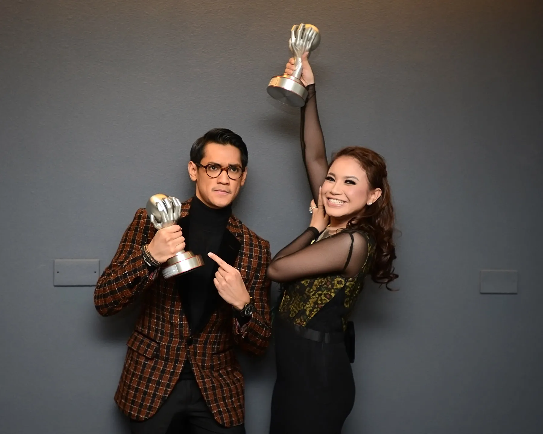 Afgan dan Rossa sukses meraih gelar Duo Kumpulan Terbaik di APM 2015 © KapanLagi.com/Bambang E. Ros