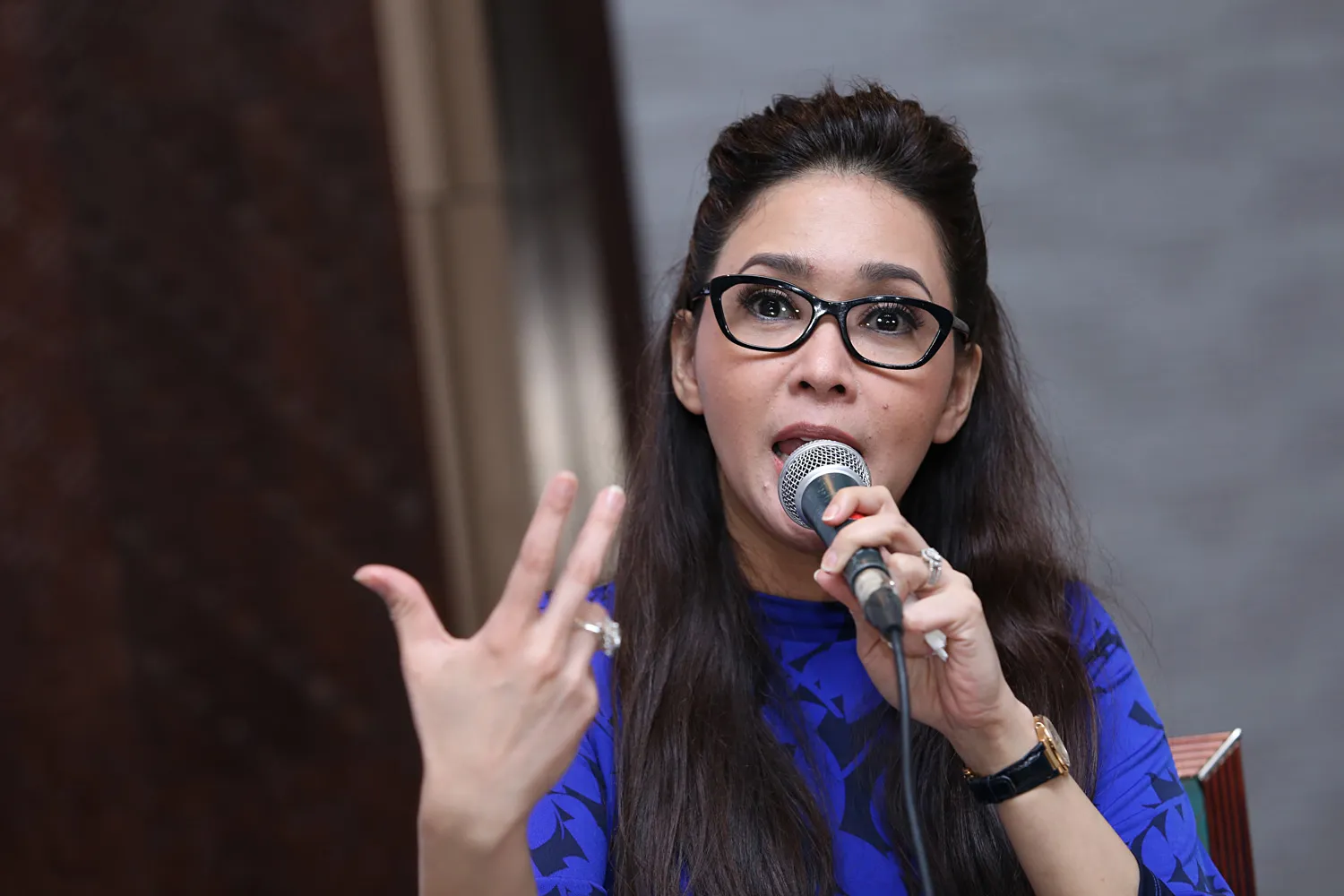 Maia Estianty harus menunggu kondisi Dul pulih sebelum pergi berlibur bersama © KapanLagi.com/Agus Apriyanto