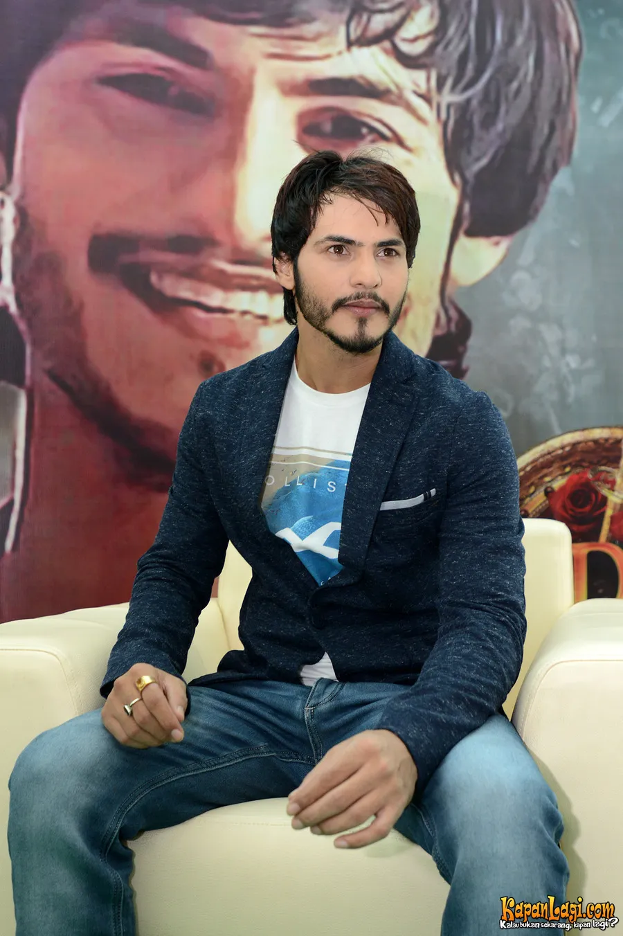 Ravi Bhatia puji suara Ayu Ting Ting. ©KapanLagi.com®/Bambang E Ros