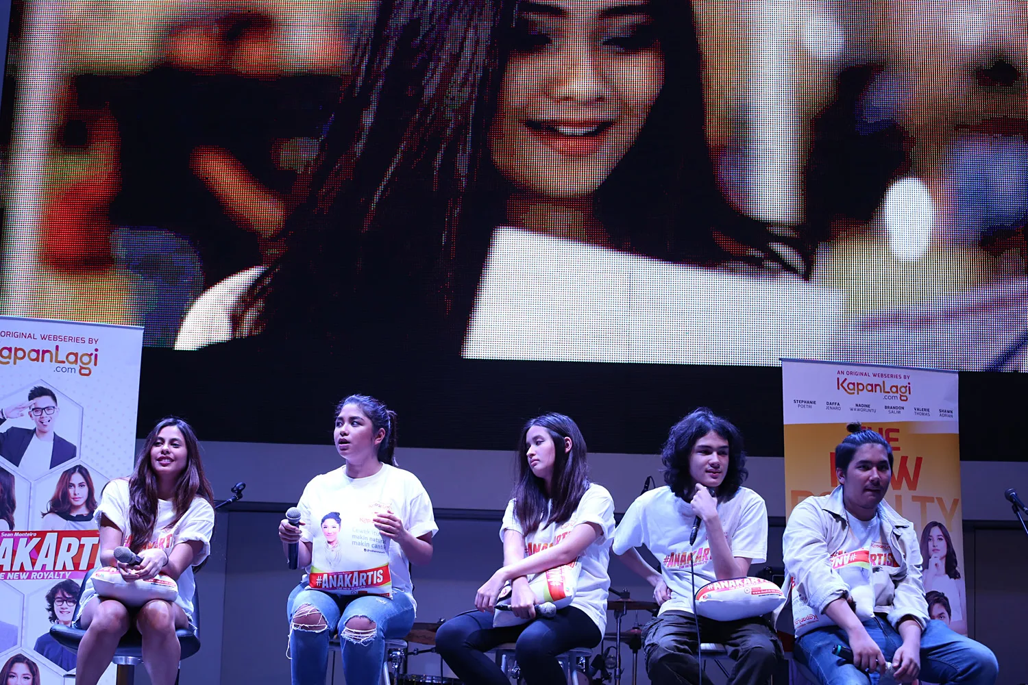 Menang kuis challenge kami? Kalau begitu, jangan lupa kamu ada lunch bareng anak artis KLovers! © KapanLagi.com/Agus Apriyanto