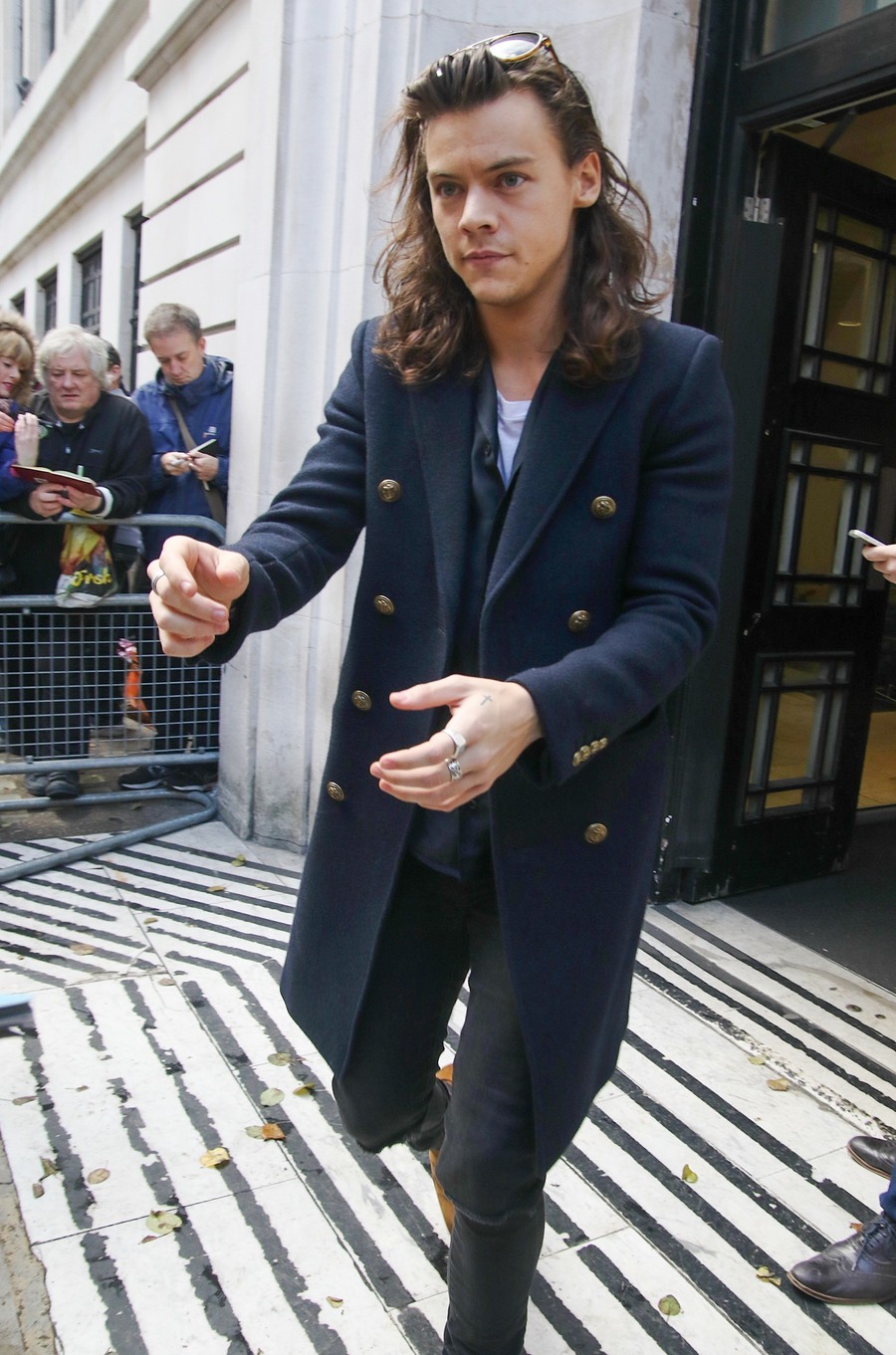 Serangkaian jadwal sudah tercatat untuk promosi lagu debut solo Harry Styles © FameFlynet