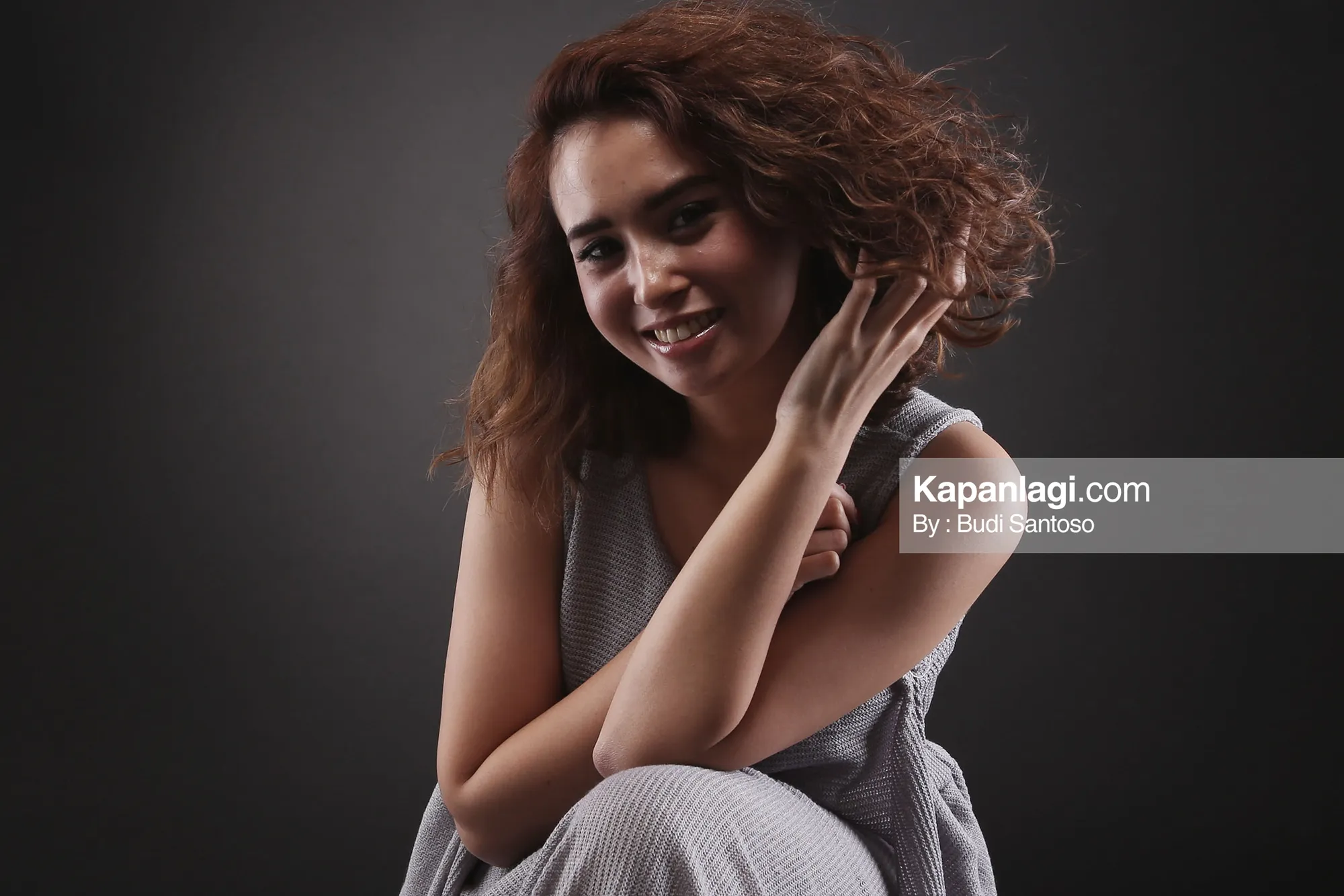 Yoga pancarkan aura positif dari Ayushita © KapanLagi.com/Budy Santoso