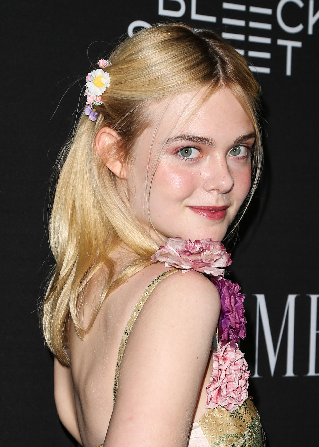 Berita Elle Fanning. 