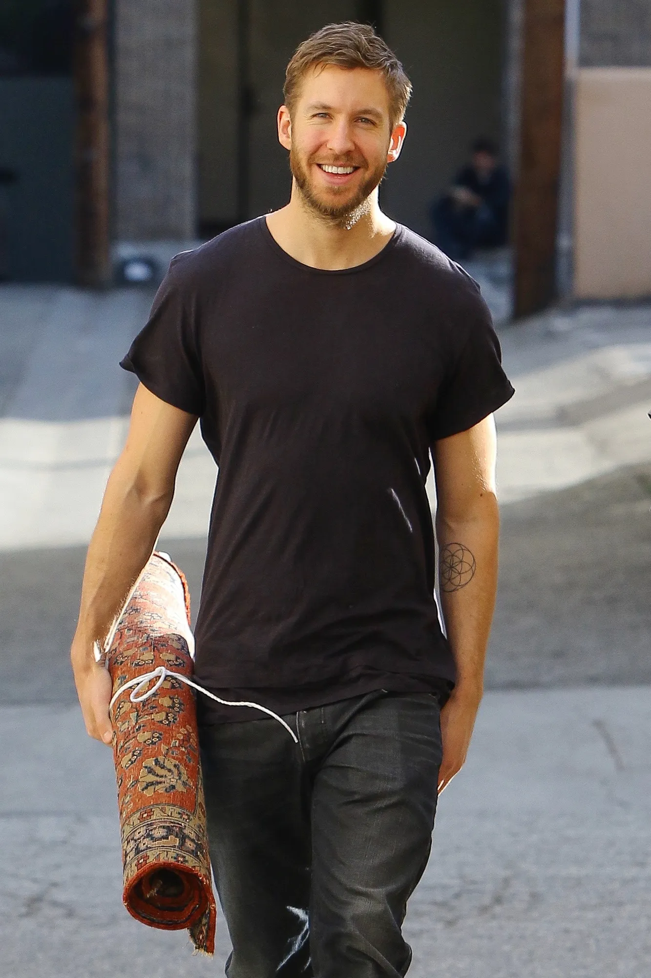 Calvin Harris, tetap mendapat keuntungan yang lebih besar dibanding mantannya © Splashnews