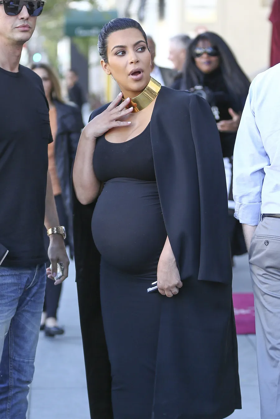Kris Jenner ambil beberapa keping marmer kepunyaannya, Kim meminta ganti rugi © splashnews.com