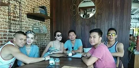 Nikita Mirzani sempat dekat dengan Samuel Rizal. ©instagram