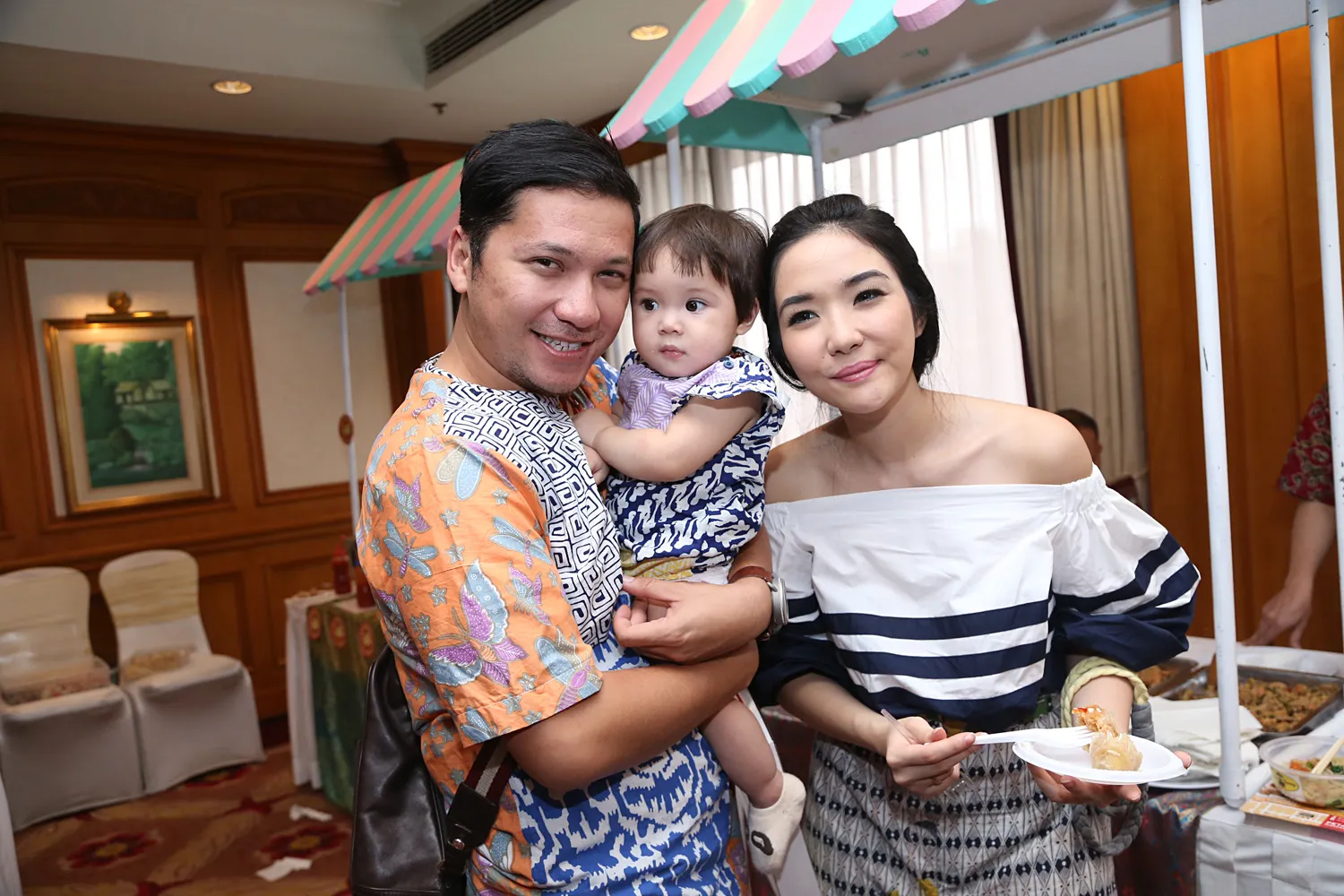 Jadwal padat membuat Gisell harus cerdik membagi waktu bersama Gading Marten untuk mengawasi perkembangan si buah hati © KapanLagi.com/Agus Apriyanto