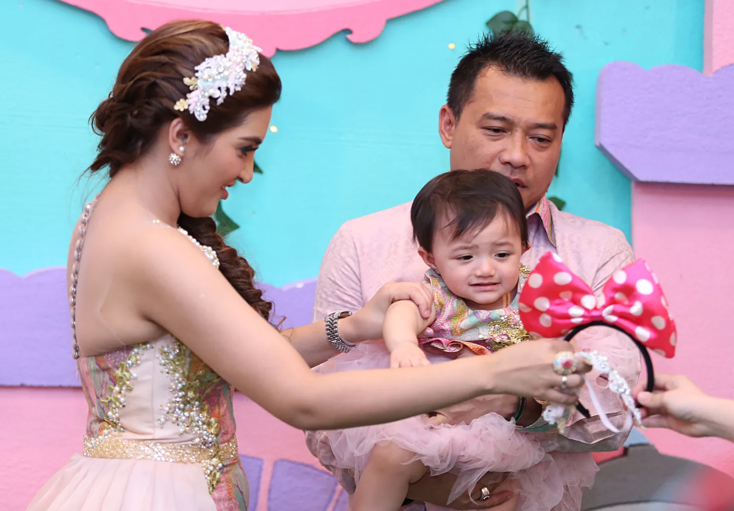 Ashanty jadi lebih dekat dengan anak gara-gara Anang jadi anggota DPR © KapanLagi.com®/Agus Apriyanto