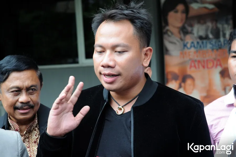 Vicky laporkan pihak TVRI © KapanLagi.com®/Bayu Herdianto