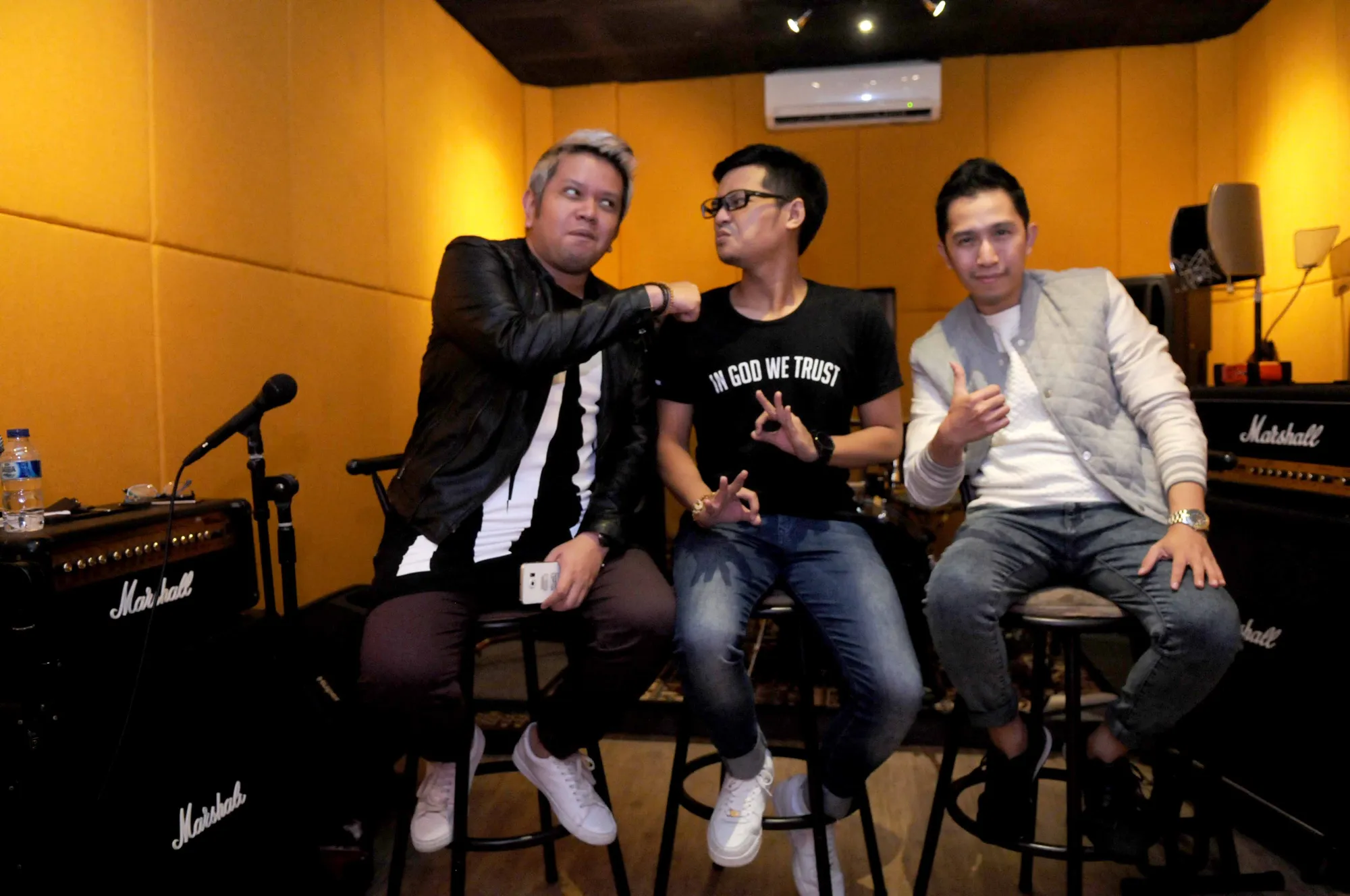 Meski tampaknya sepele, 3 Composers ingin menunjukkan keseriusan mereka di dunia musik Tanah Air © KapanLagi.com/Bayu Herdianto