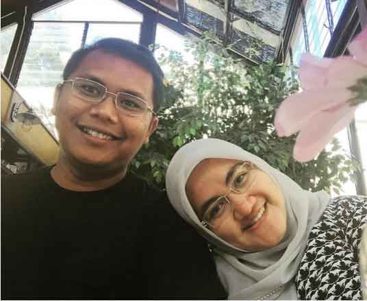 Mega Utami kini saat bersama sang suami © dokumen pribadi