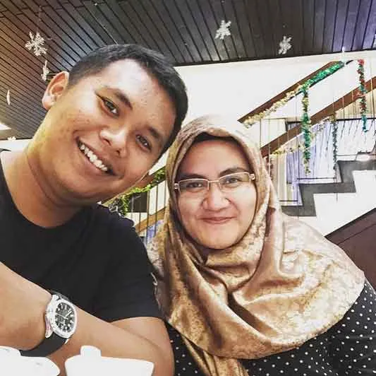 Mega utami dan suami © Instagram/Dokumen Pribadi