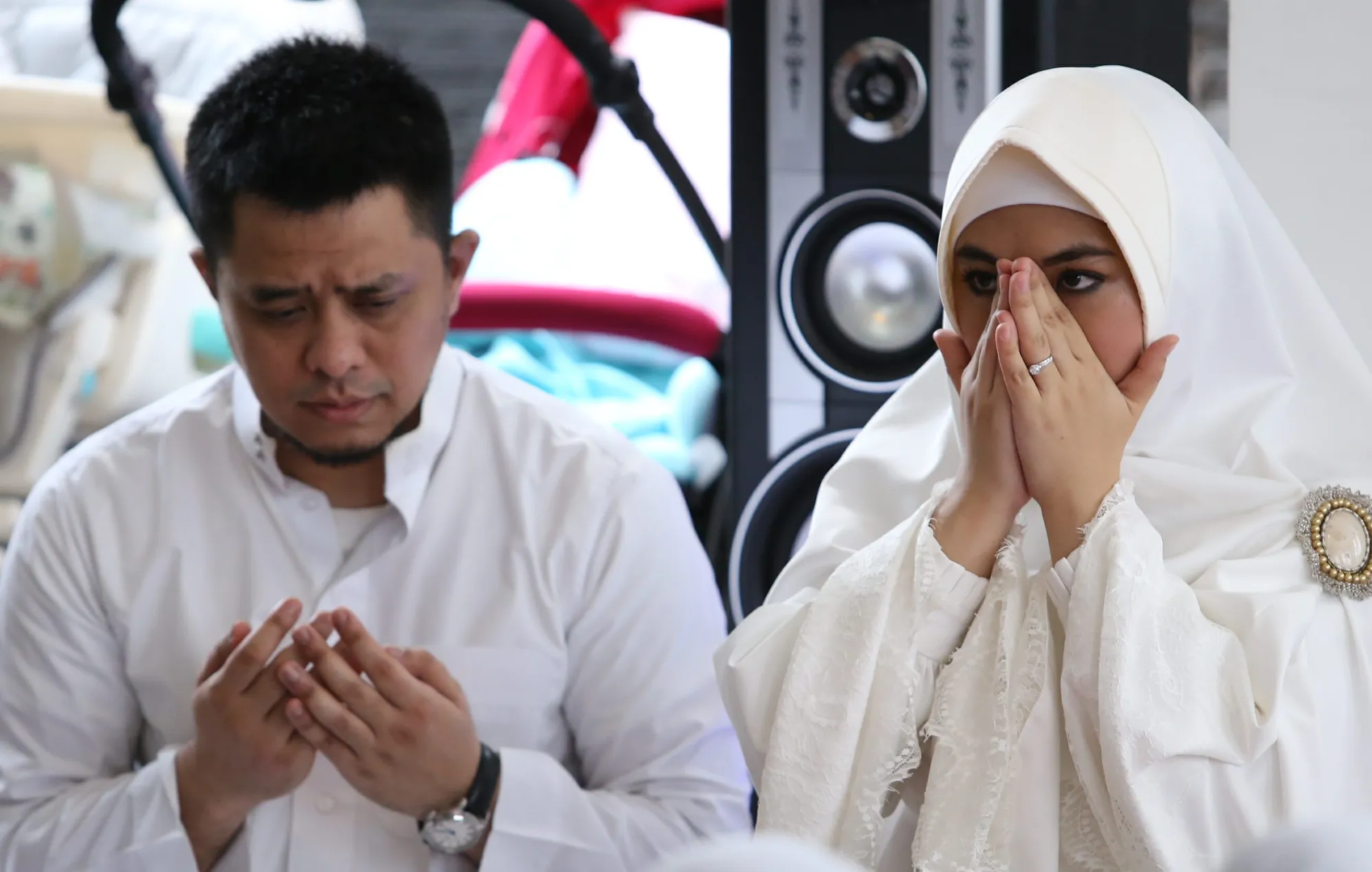 Tabungan Akhirat, Oki Setiana Dewi Gabung Yayasan Rumah Tabungan Akhirat, Oki Setiana Dewi Gabung Yayasan Rumah