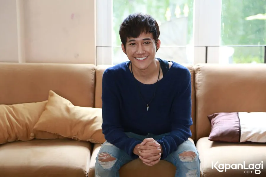 Dicky SMASH kini bersatu dengan PJ 7 Icons untuk satu proyek baru © KapanLagi.com®/Agus Apriyanto