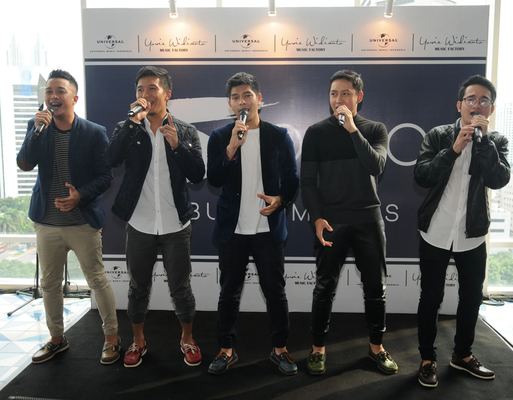 Meski terlihat selalu kompak, para personel 5Romeo punya selera masing-masing! © KapanLagi.com/Bayu Herdianto