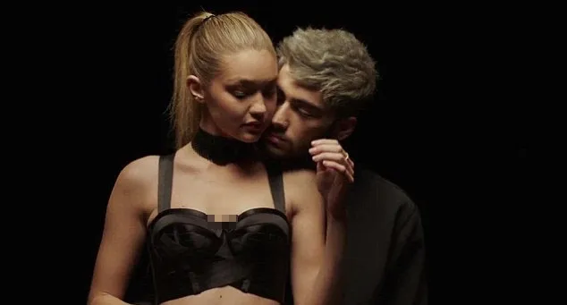 Pillowtalk dari Zayn Malik dibuat sesaat keluar dari One Direction © Youtube.com