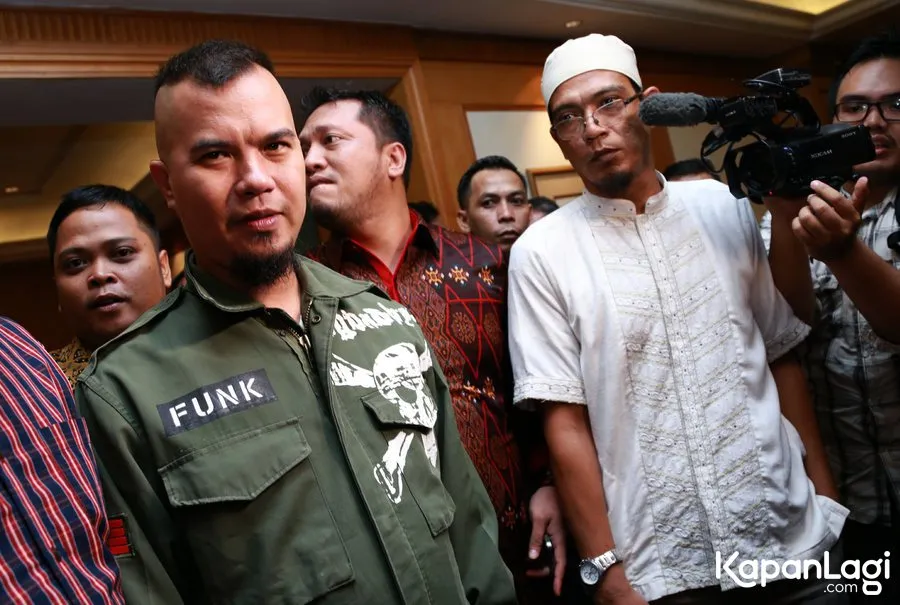Jadi Gubernur? Bukan hal sulit buat Dhani! © KapanLagi.com®/Agus Apriyanto
