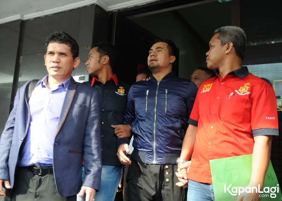 Ibu angkat Saipul Jamiell tidak bisa menjenguk sang putra. / ©KapanLagi.com®/Bayu Herdianto