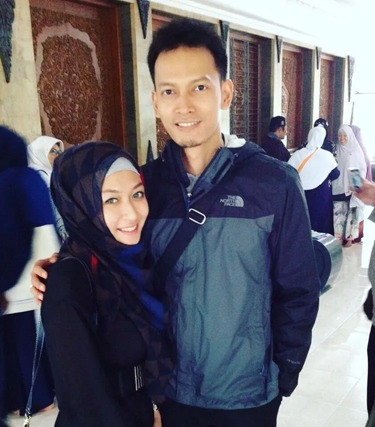 Fedi bersama sang istri Vanny Widyastati © Instagram.com