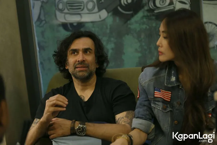 Jeremy Thomas ternyata cukup sulit menerima perkembangan anak perempuannya © Kapanlagi.com®/Agus Apriyanto
