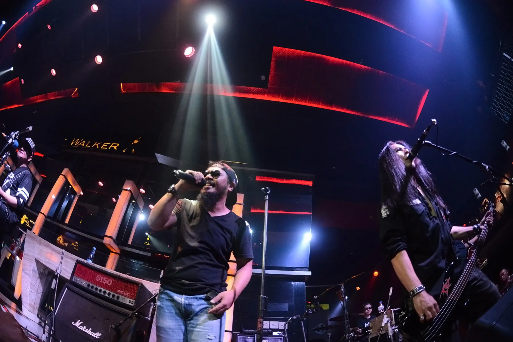 Jamrud banyak berbagi cerita dengan tim Kapanlagi.com® © KapanLagi.com®/Bambang E Ros