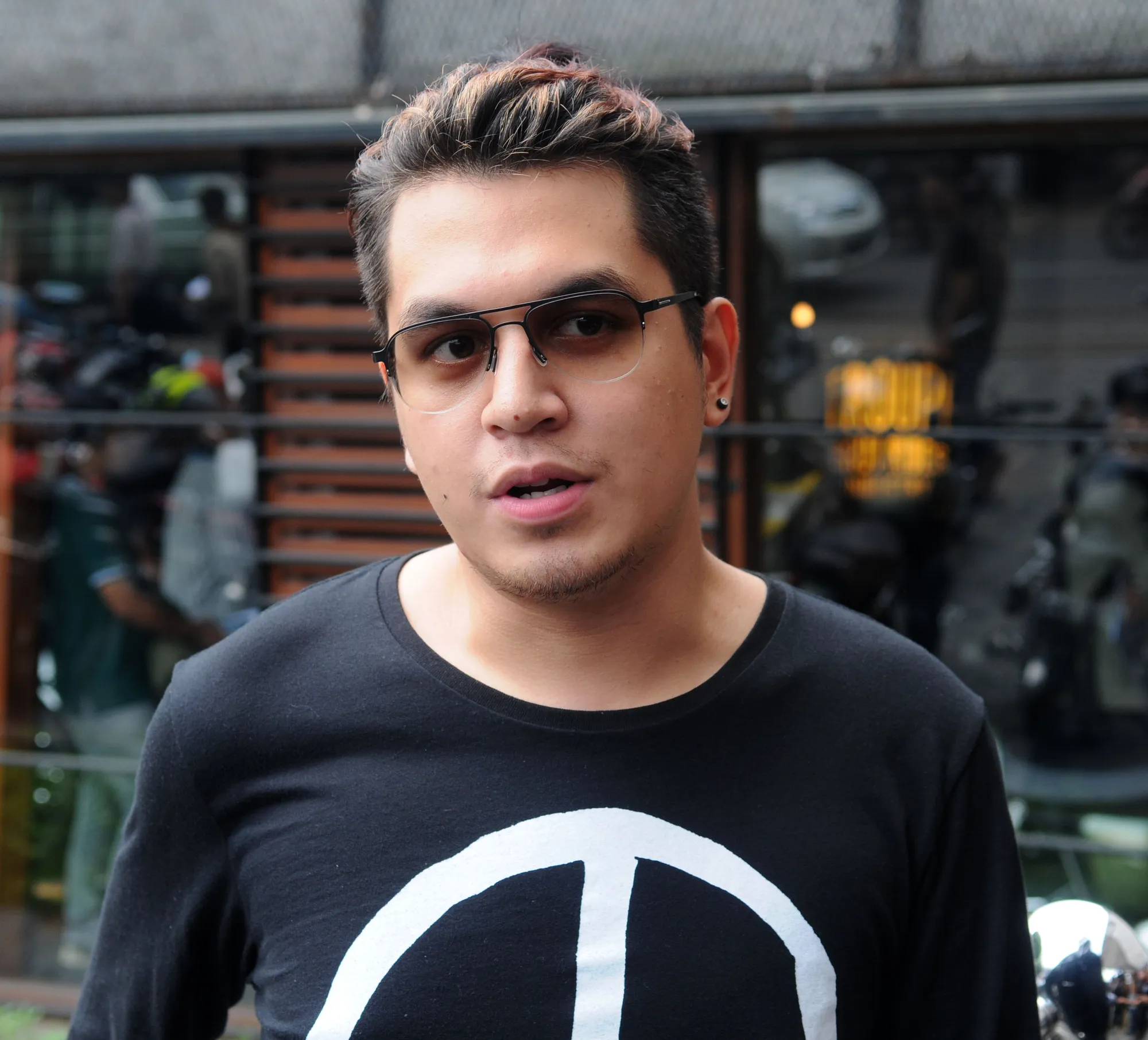 Kevin Julio keluarkan biaya banyak demi hobi motornya © Kapanlagi.com®/Bayu Herdianto