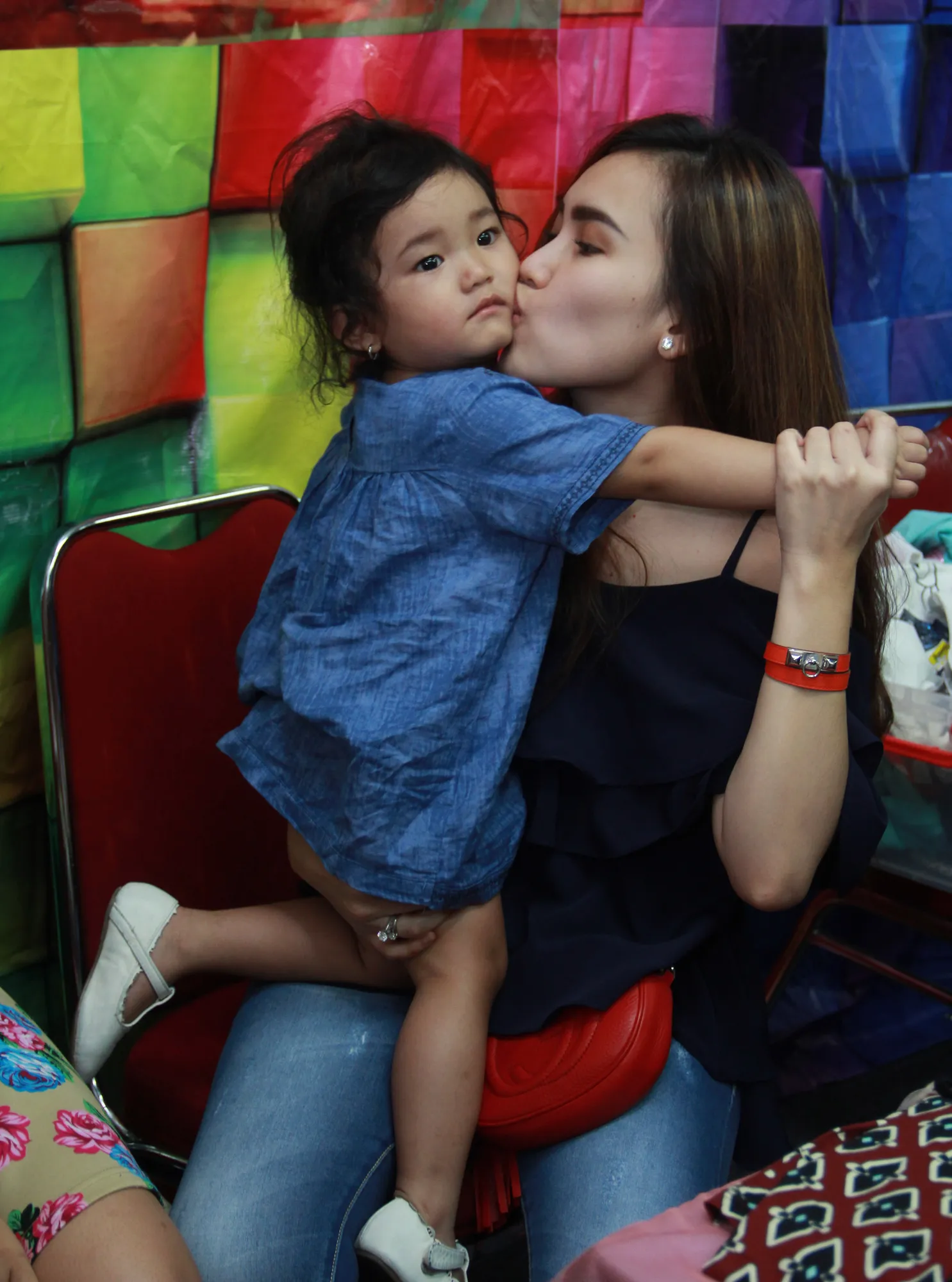 Bilqis bikin Ayu Ting Ting gemas gara-gara tingkahnya © KapanLagi.com®/Muhammad Akrom Sukarya