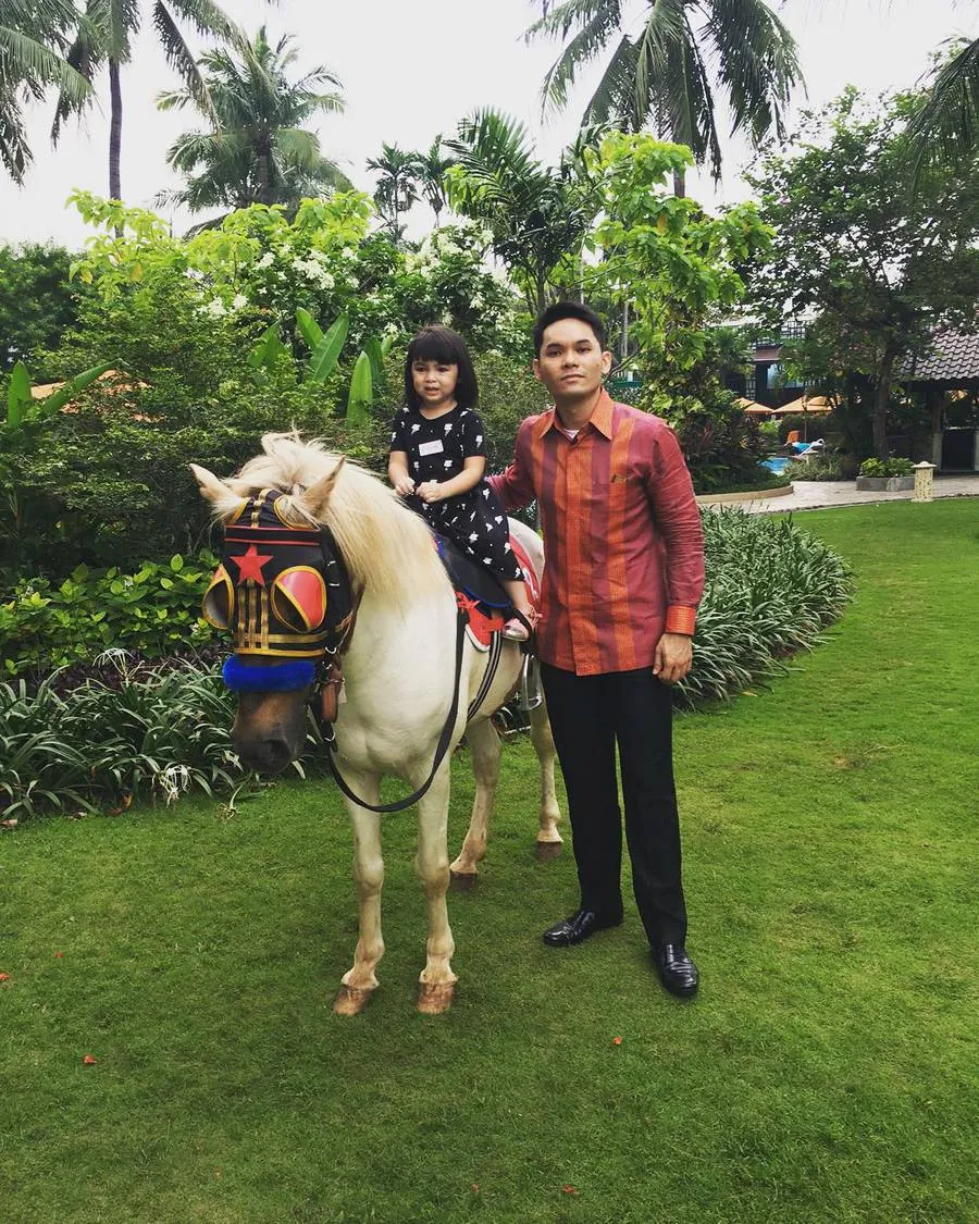 Ben mulai tanamkan nilai-nilai agama pada Sienna © Instagram/Ben Kasyafani