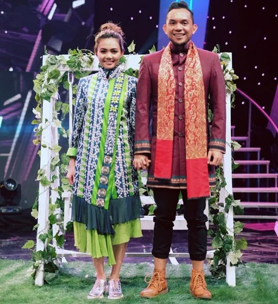 Rina Nose rencanakan pernikahan di tanah suci, Mekkah © instagram.com