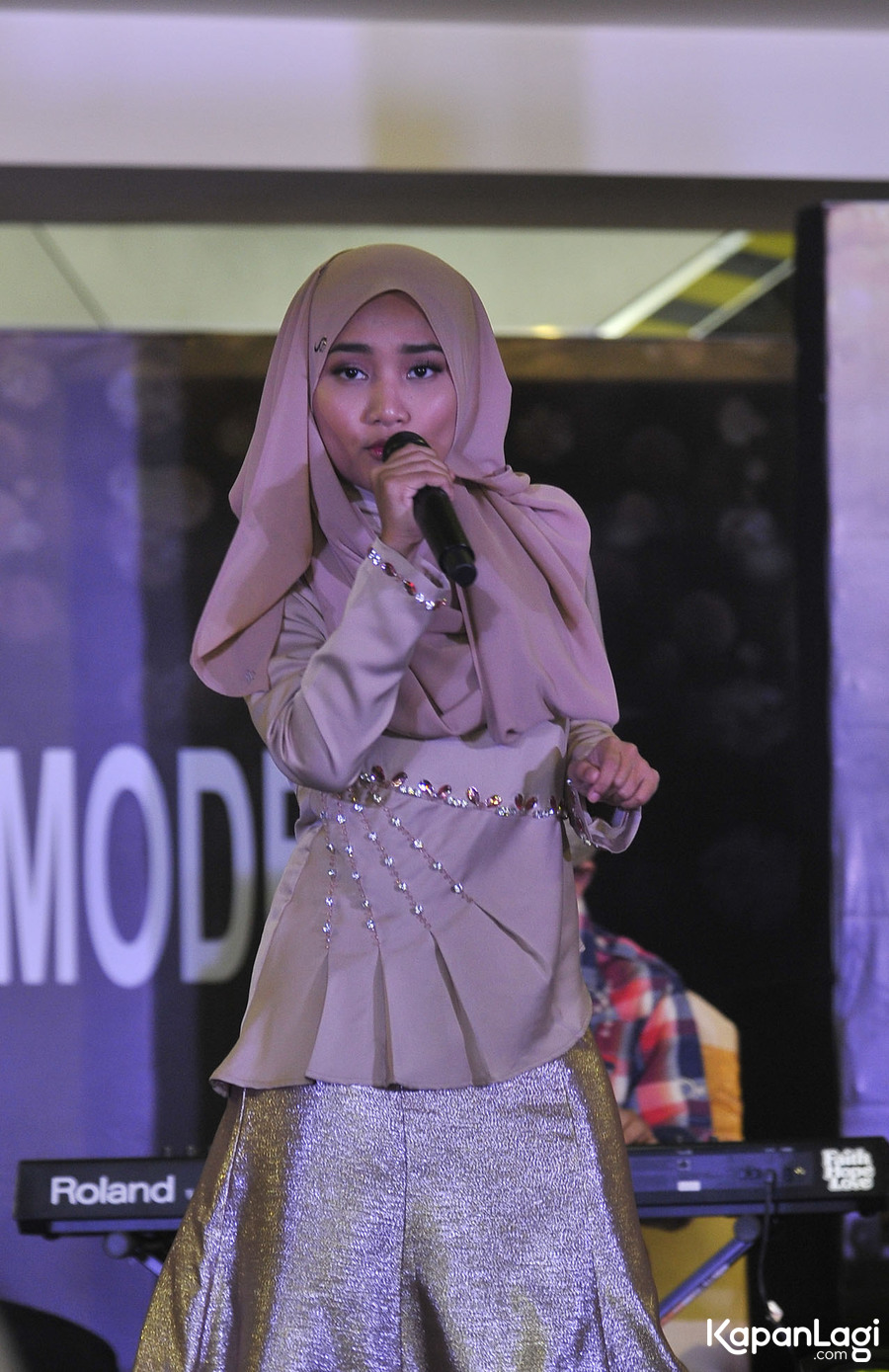Cerita Di Balik Fatin Shidqia Lubis Jadi Brand Ambassador Hijab