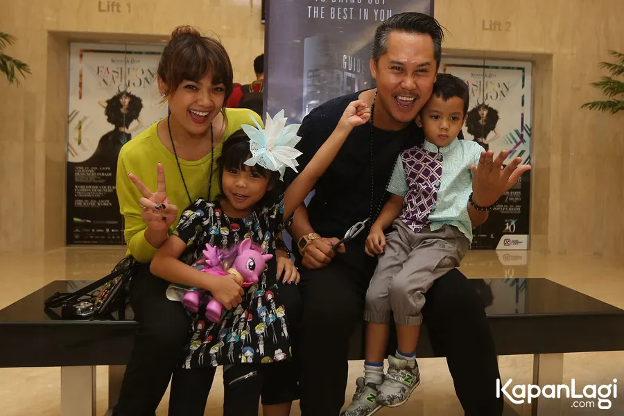 Nirina tahan anaknya untuk terjun ke panggung hiburan © KapanLagi.com®/Budy Santoso