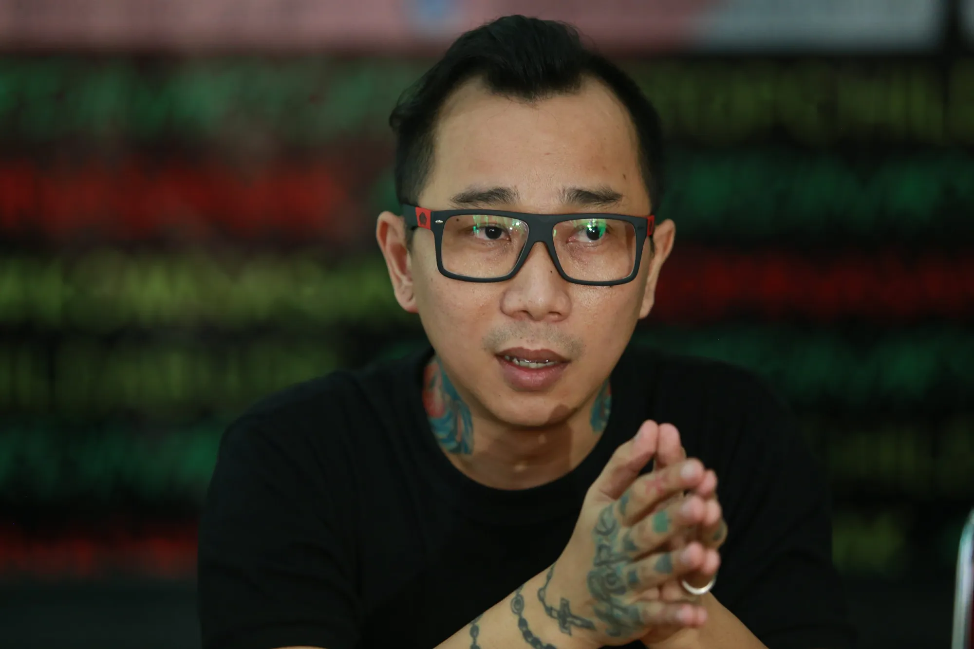 Sheila Marcia absen dari persidangan, Kiki Mirano berusaha tetap menunjukkan itikad baiknya © KapanLagi.com/Agus Apriyanto