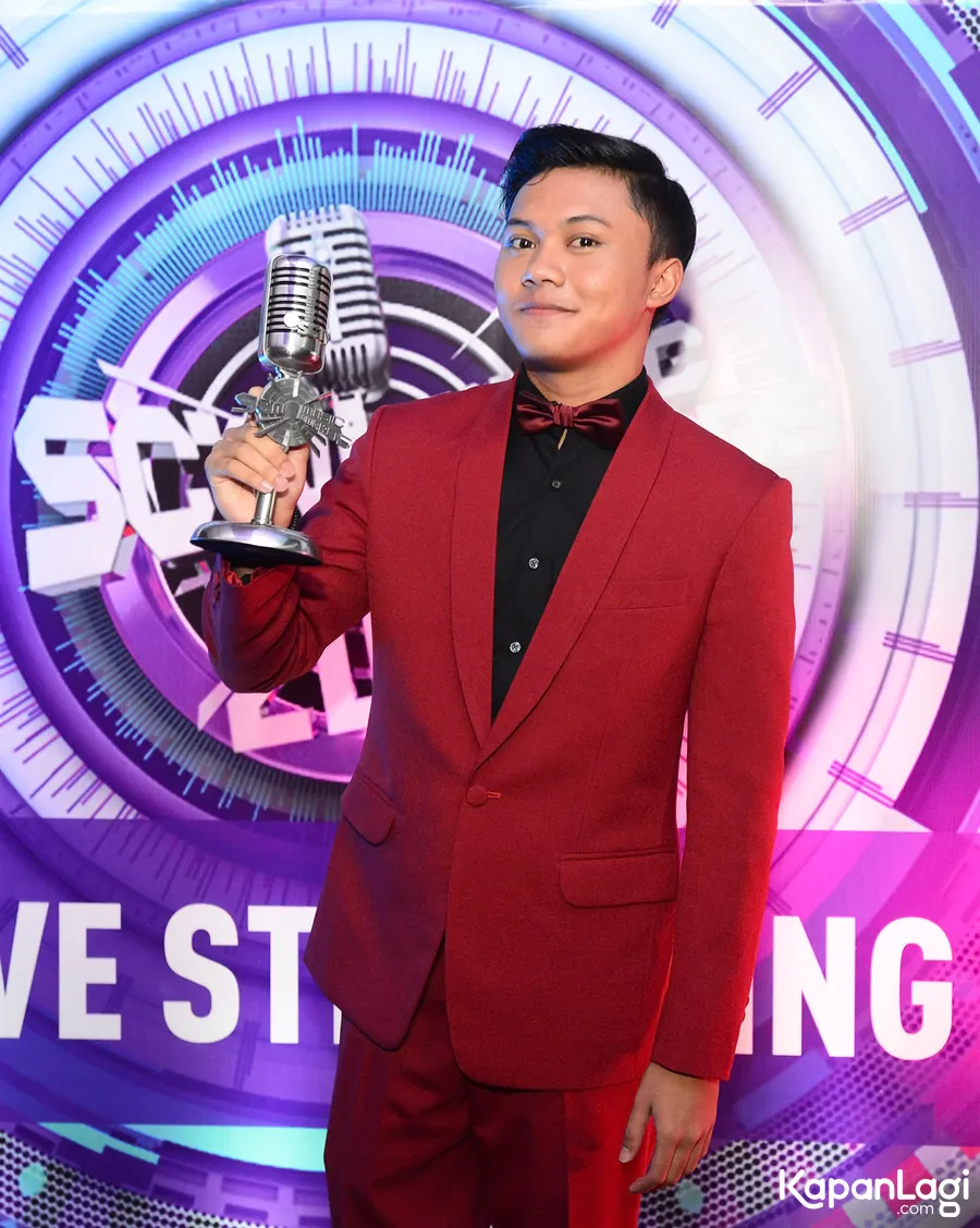 Rizky tetap kedepankan pendidikan © KapanLagi.com®/Bambang E Ros