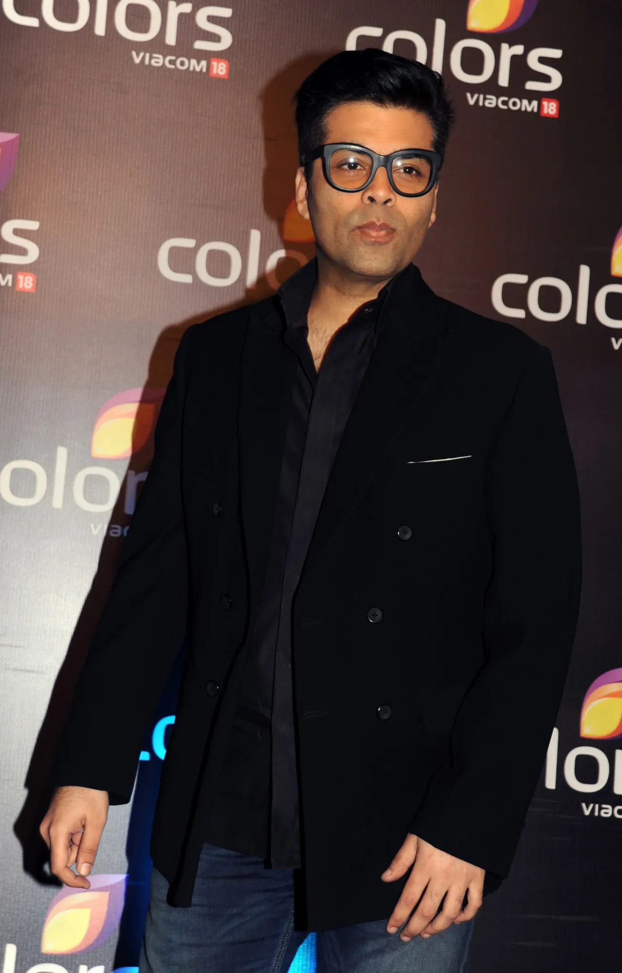 Karan harus memohon kepada Salman dan Rani agar mau main di 'KKHH' ©AFP