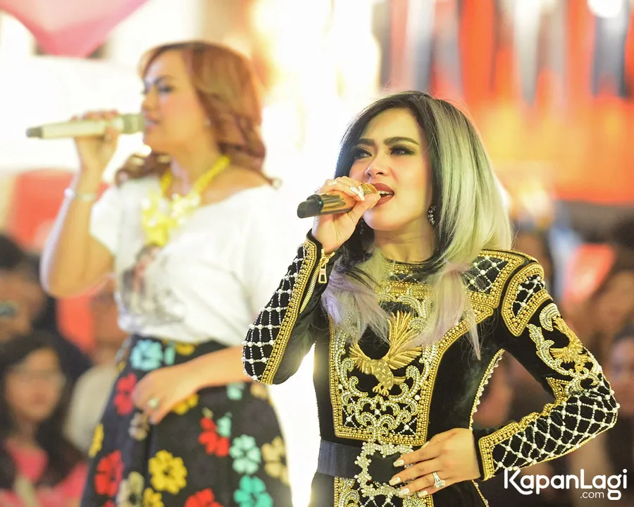 Syahrini panik setelah mengetahui terjadi pendarahan di pita suaranya © KapanLagi.com®/Bambang E. Ros