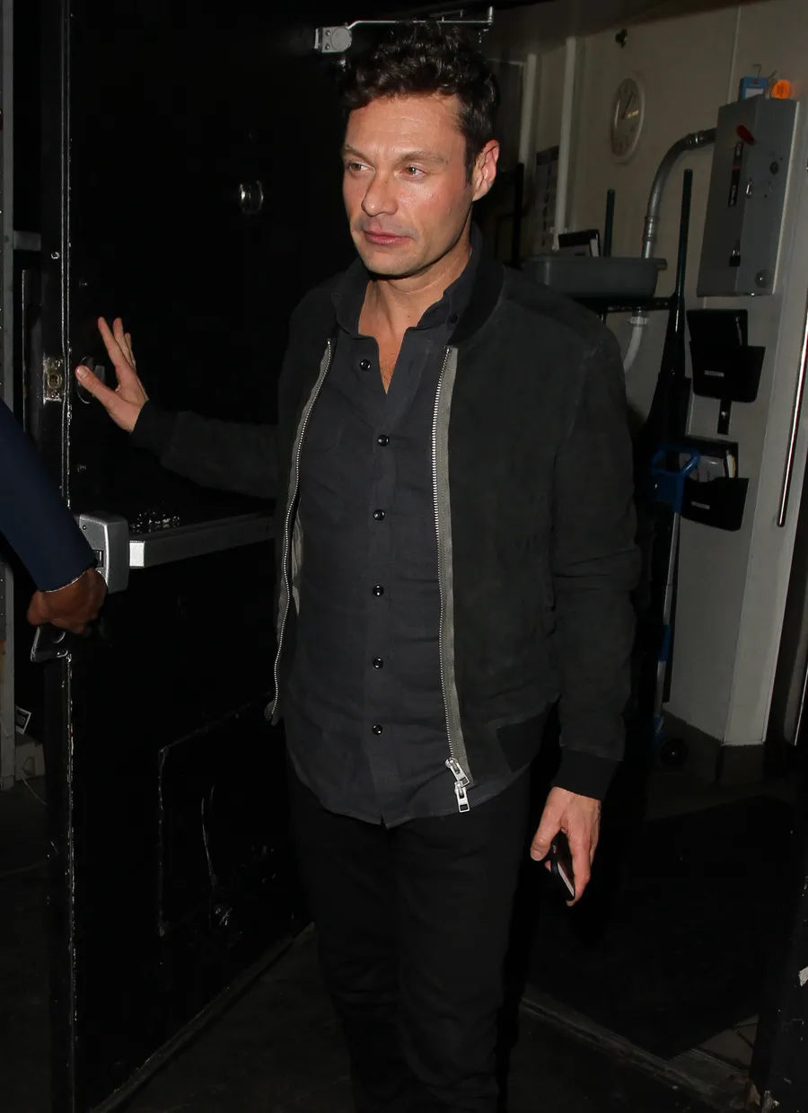 Ryan Seacrest dituduh oleh mantan stylist-nya lakukan pelecehan seksual. Credit: Fameflynet