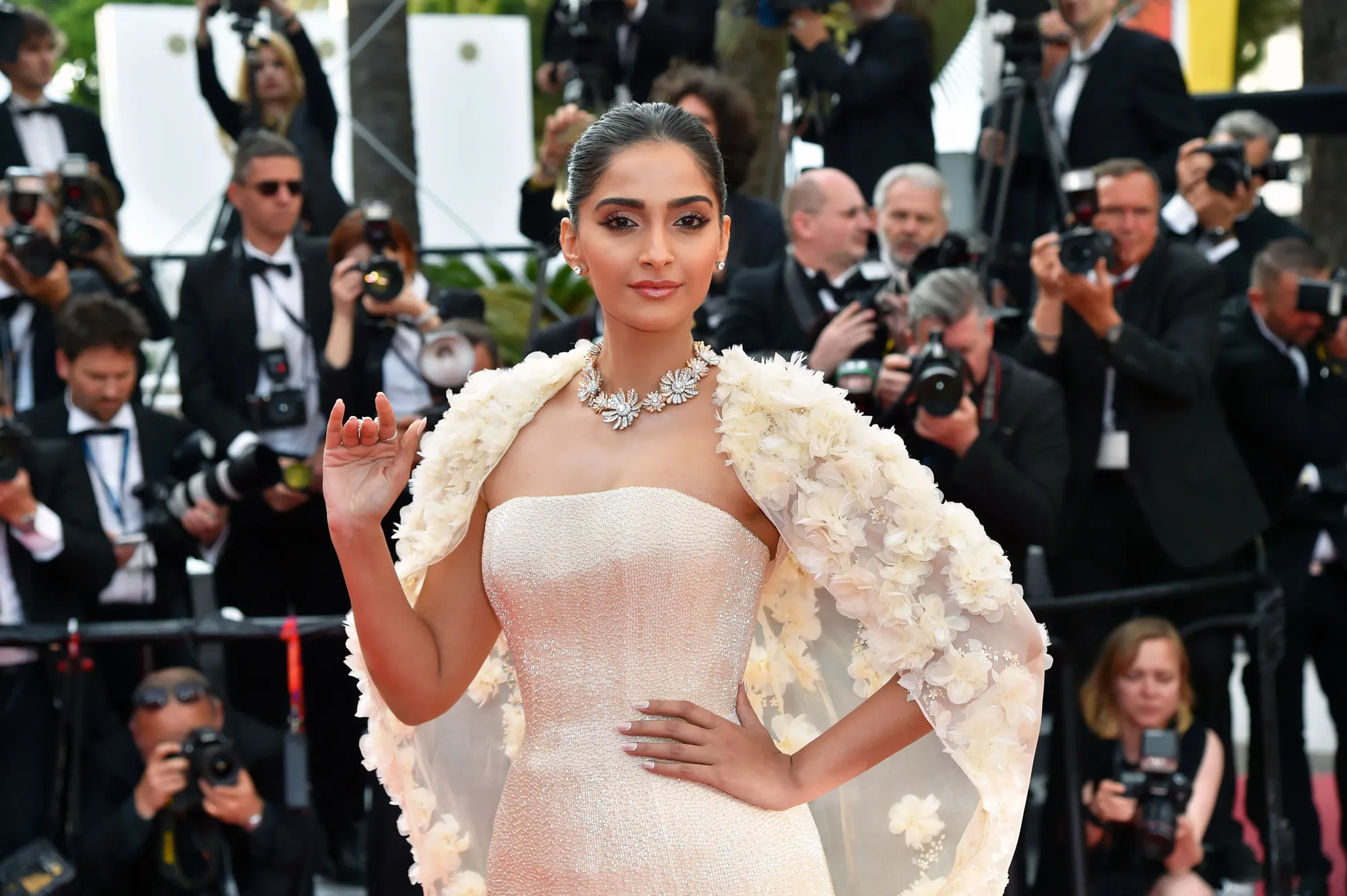 Mendadak diganti Deepika, Sonam ngamuk ©AFP