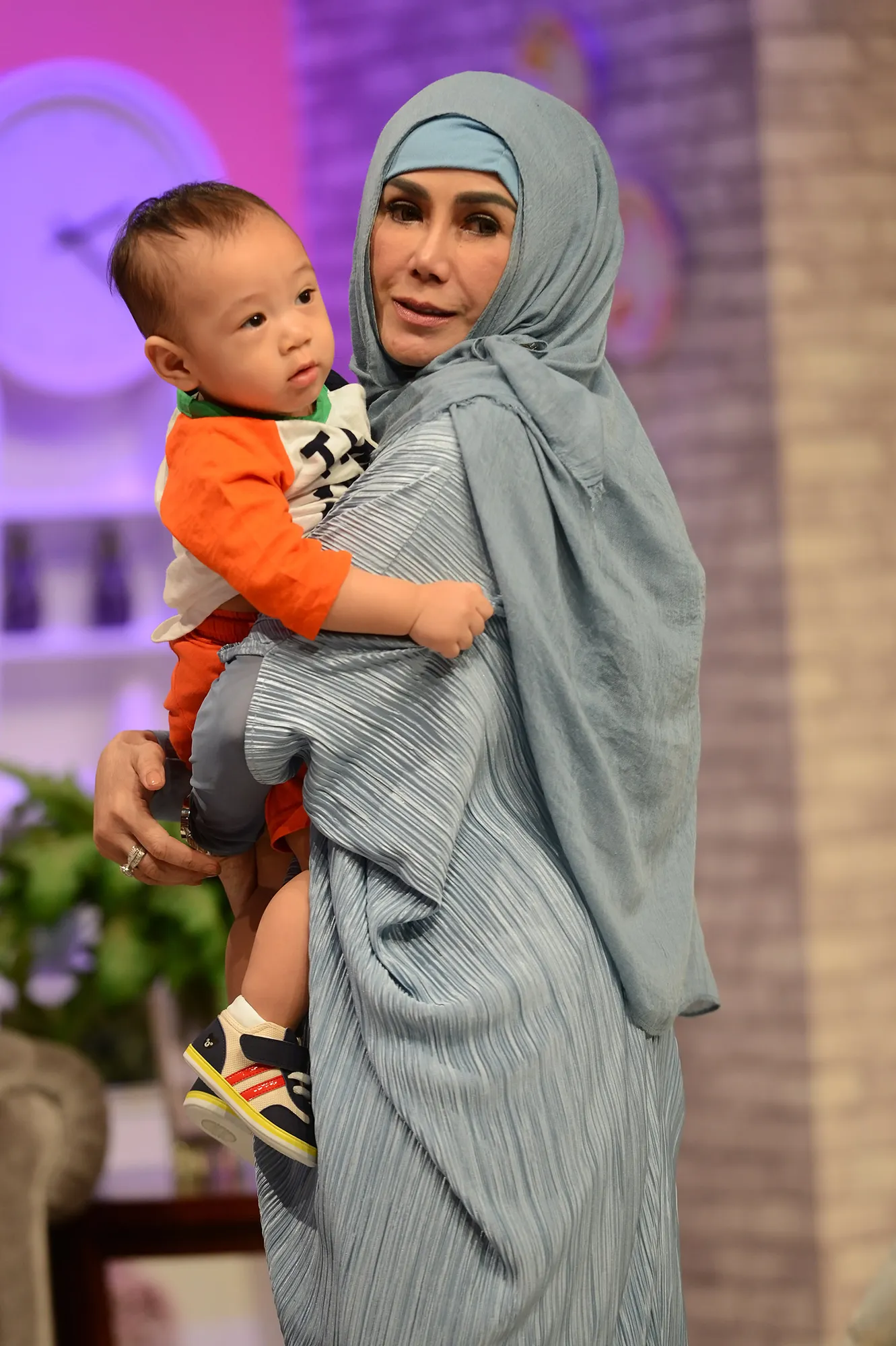 Mama Amy menanggapi gosip hubungan Raffi dan Ayu sebagai ulah haters saja © KapanLagi.com®/Bambang E Ros