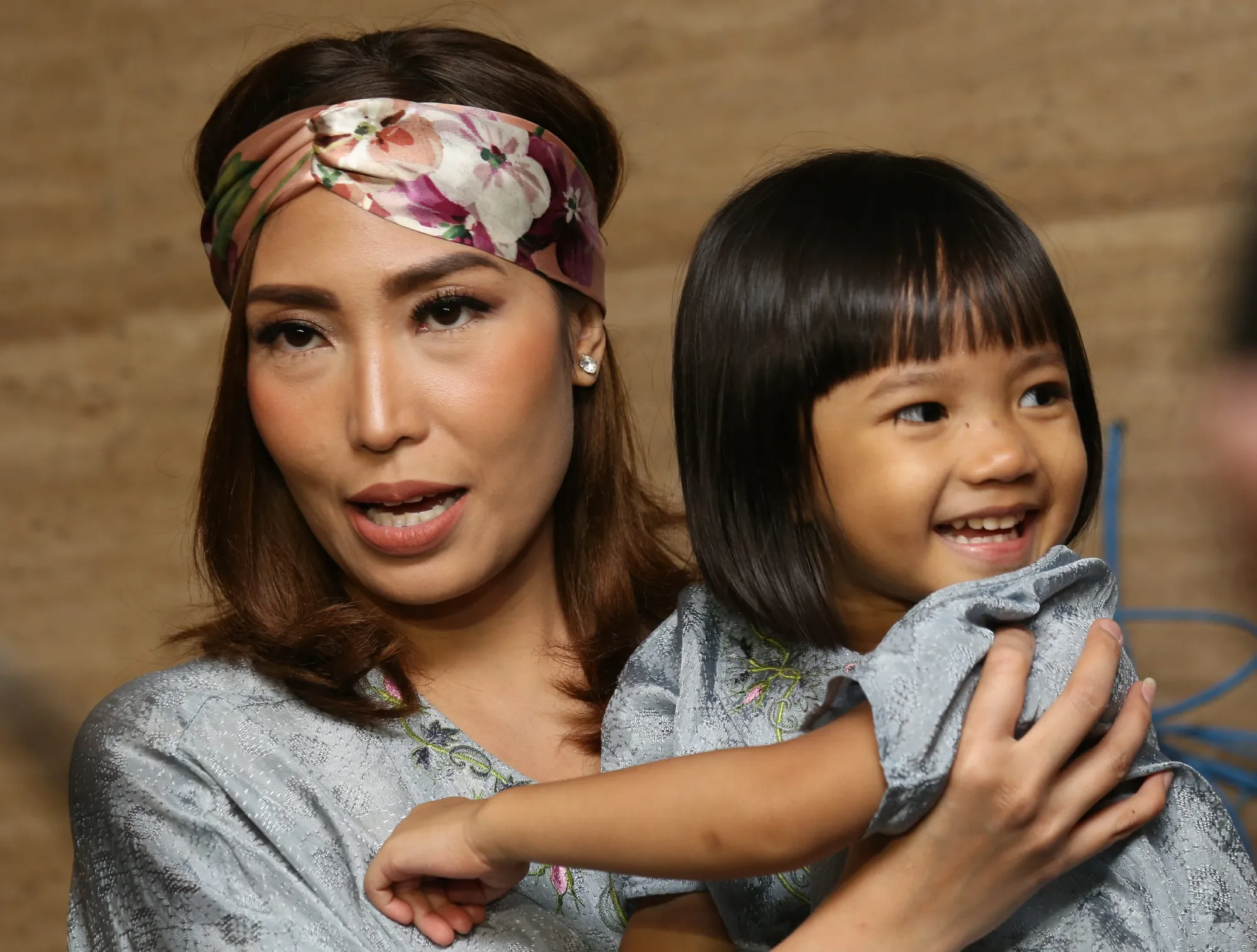 Baru pulang dari Eropa, Ayu Dewi ceritakan pengalamannya yang deg-degan saat naik kapal © KapanLagi.com/Agus Apriyanto