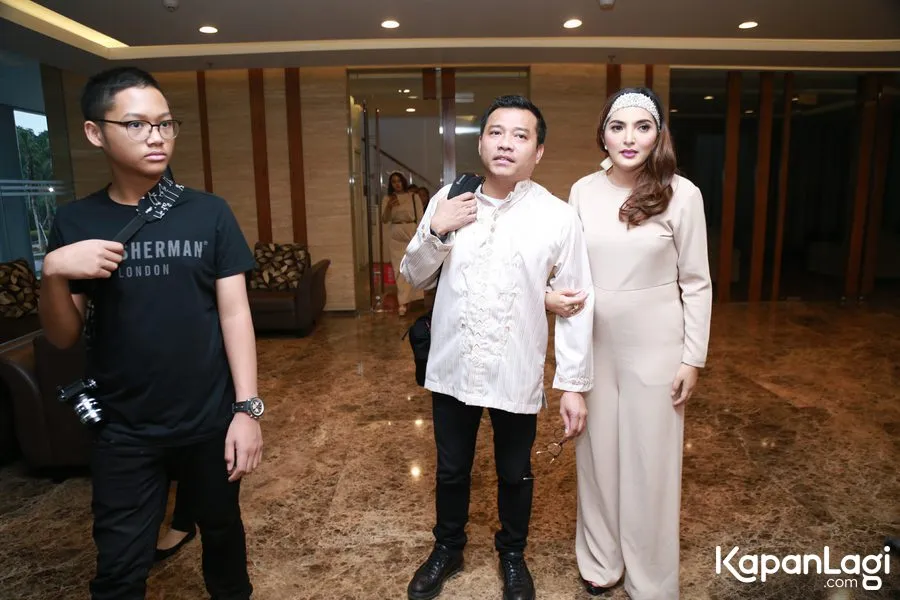 Ucapan selamat ultah pertama Jiel datang dari cowok © KapanLagi.com®/Agus Apriyanto