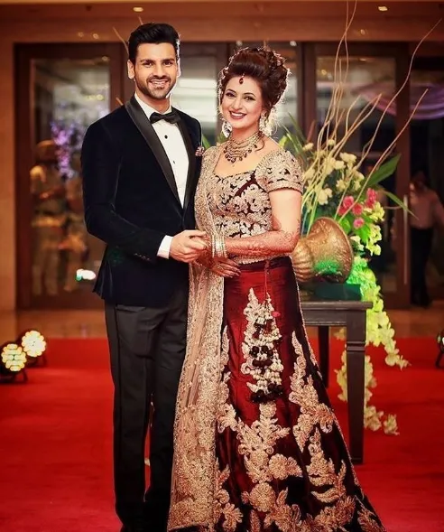 Divya hanya mau bintangi iklan bareng sang suami? ©instagram/weddingstory