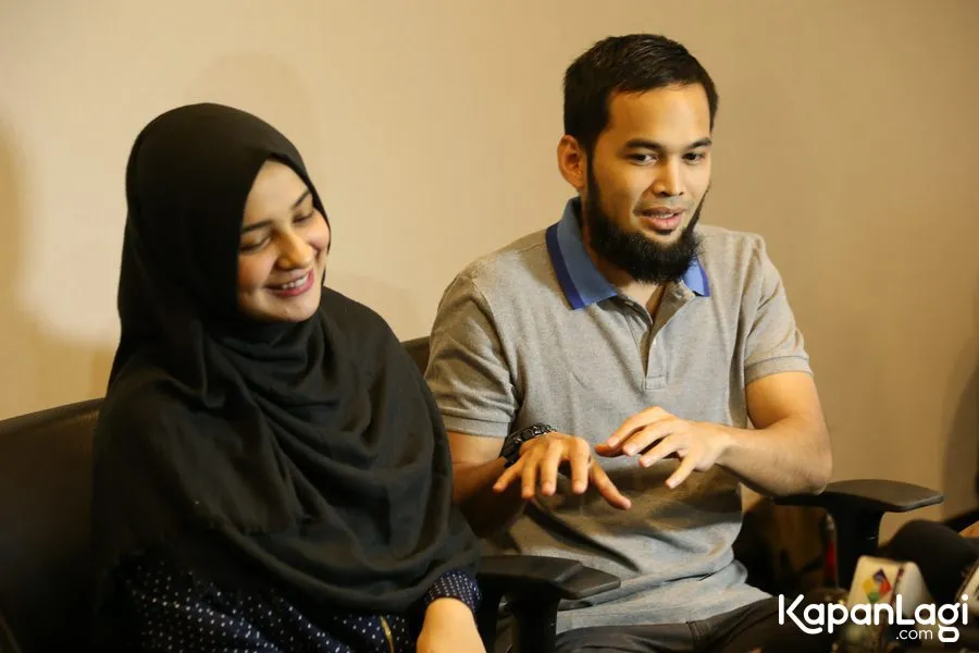 Shireen bahagia punya sepasang anak dengan jenis kelamin berbeda © KapanLagi.com®/Agus Apriyanto
