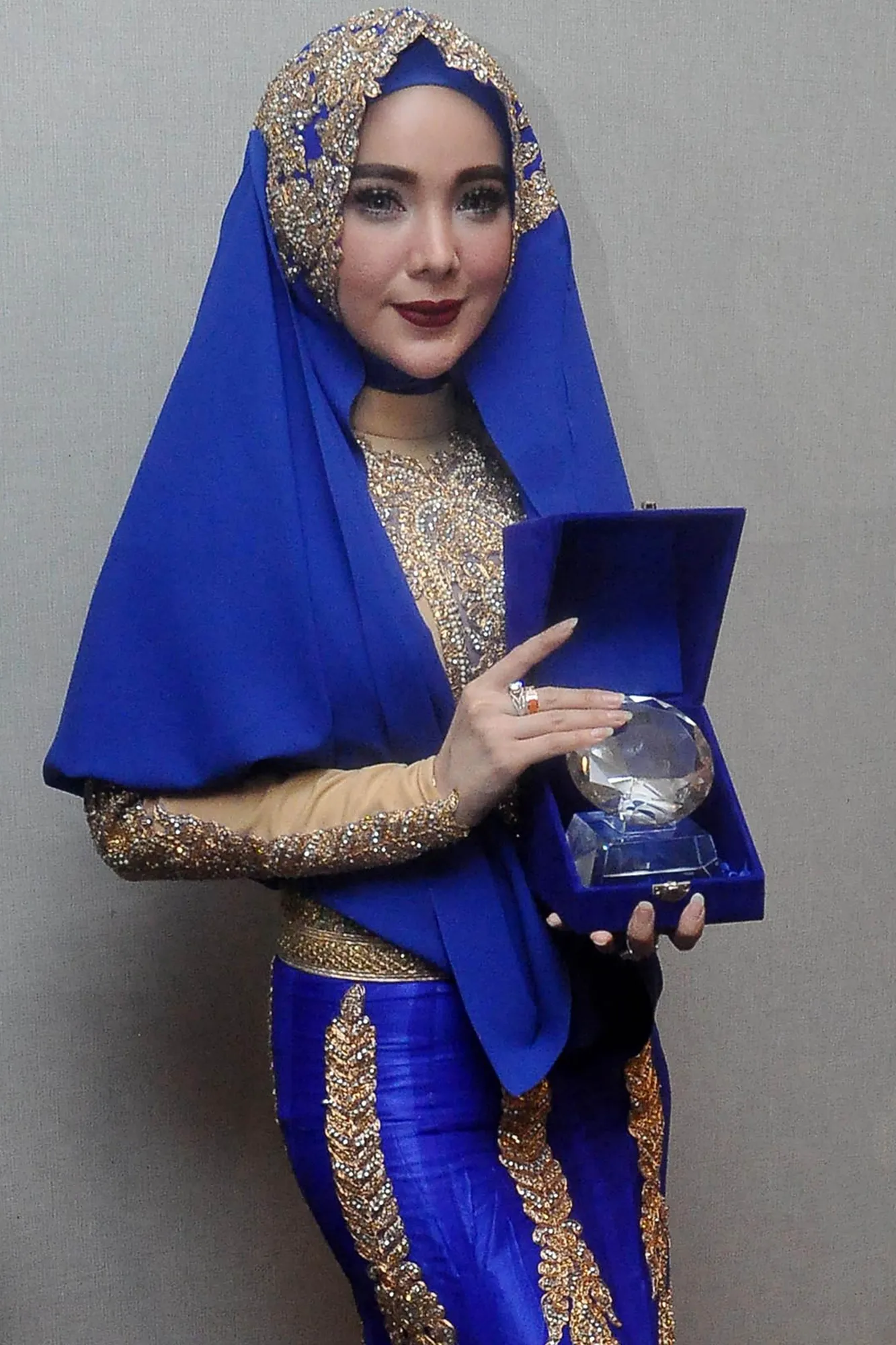 Arisan Devita Rusdi dapat penghargaan © KapanLagi.com®/Budy Santoso