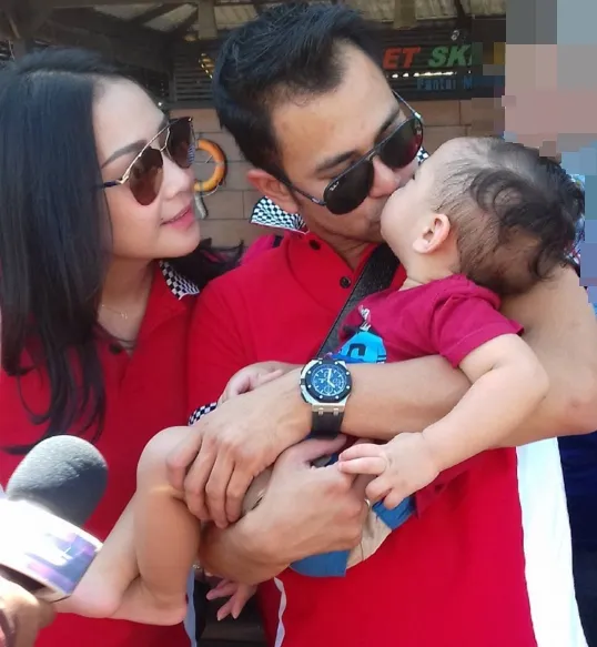 Raffi bersyukur ia punya Gigi yang sangat sabar ©instagram
