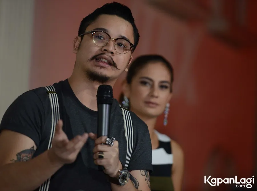 Derby Romero biarkan kumisnya lebat karena tak ada peran anak SMA lagi © KapanLagi.com/Muhammad Akrom Sukarya