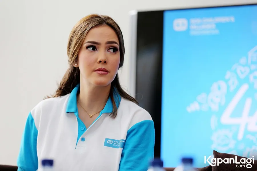 Cathy cerita tentang perkembangan buah hati © KapanLagi.com®/Akrom Sukarya