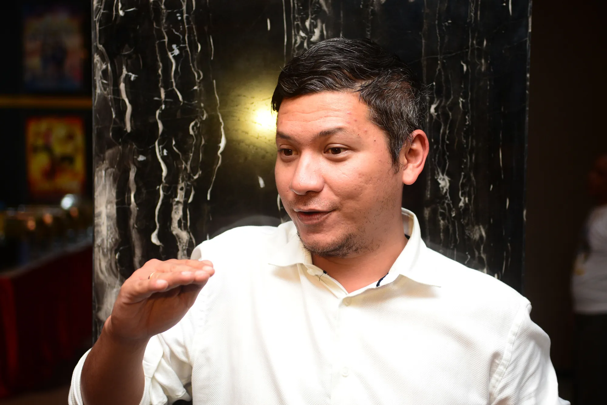 Gading Marten, selalu menyisihkan waktunya sebagai seorang suami dan ayah bagi keluarganya © KapanLagi.com/Bayu Herdianto