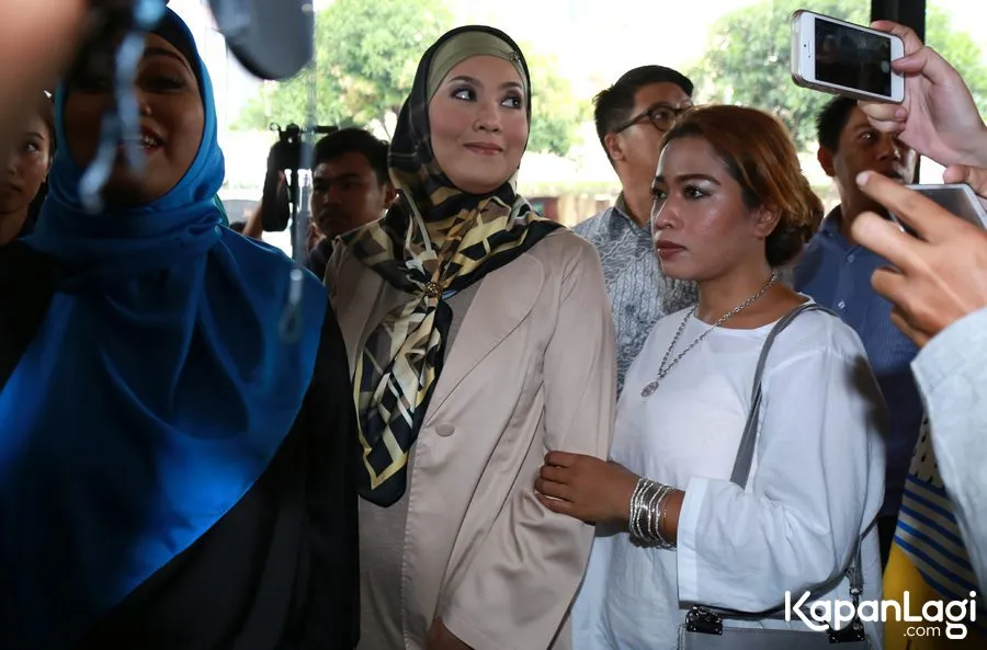 Ramdan Alamsyah katakan komentar Elma Theana tak menganggu kliennya © KapanLagi.com/Agus Apriyanto