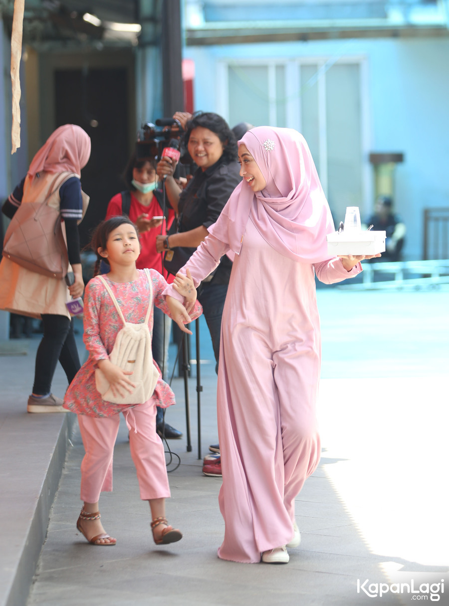 Annisa Trihapsari Tak Pernah Jalan Berdua Bareng Suami, Kenapa